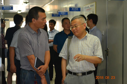 舐め犯し3波多野结衣