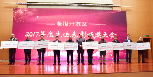 舐め犯し3波多野结衣