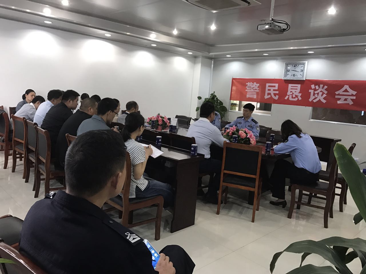 舐め犯し3波多野结衣