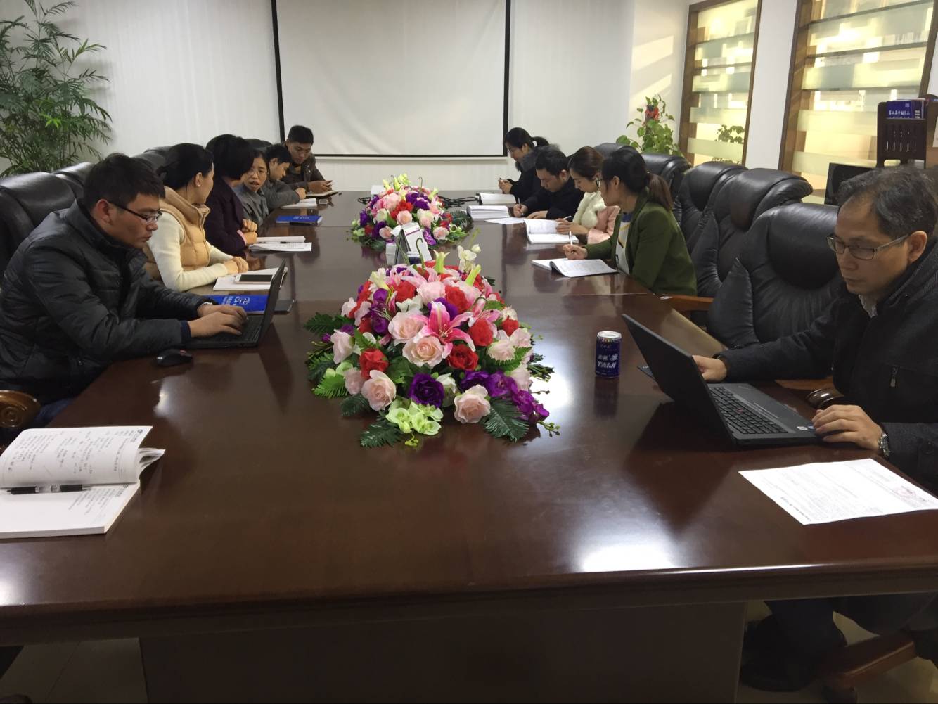 舐め犯し3波多野结衣