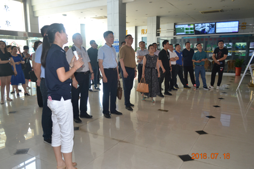 舐め犯し3波多野结衣