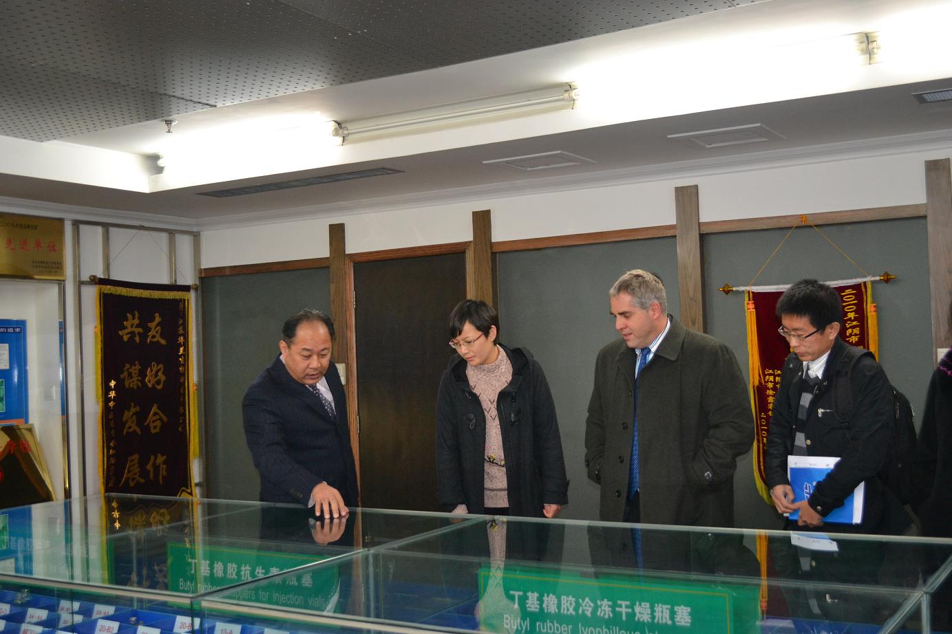 舐め犯し3波多野结衣