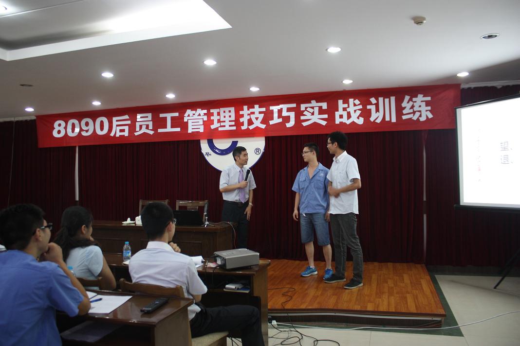 舐め犯し3波多野结衣