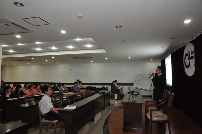 舐め犯し3波多野结衣