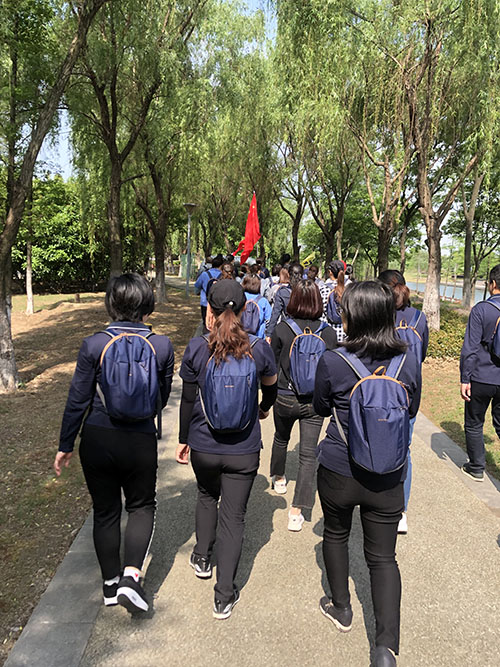 舐め犯し3波多野结衣