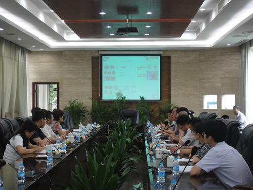 舐め犯し3波多野结衣