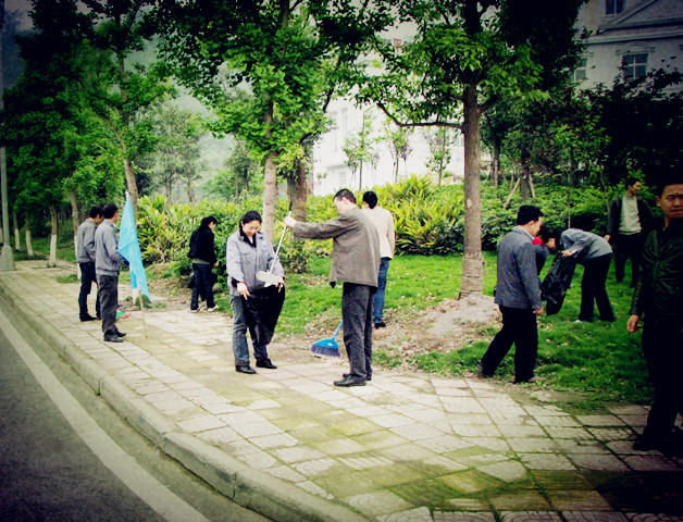 舐め犯し3波多野结衣