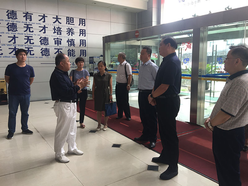 舐め犯し3波多野结衣