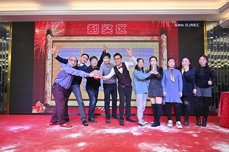 舐め犯し3波多野结衣