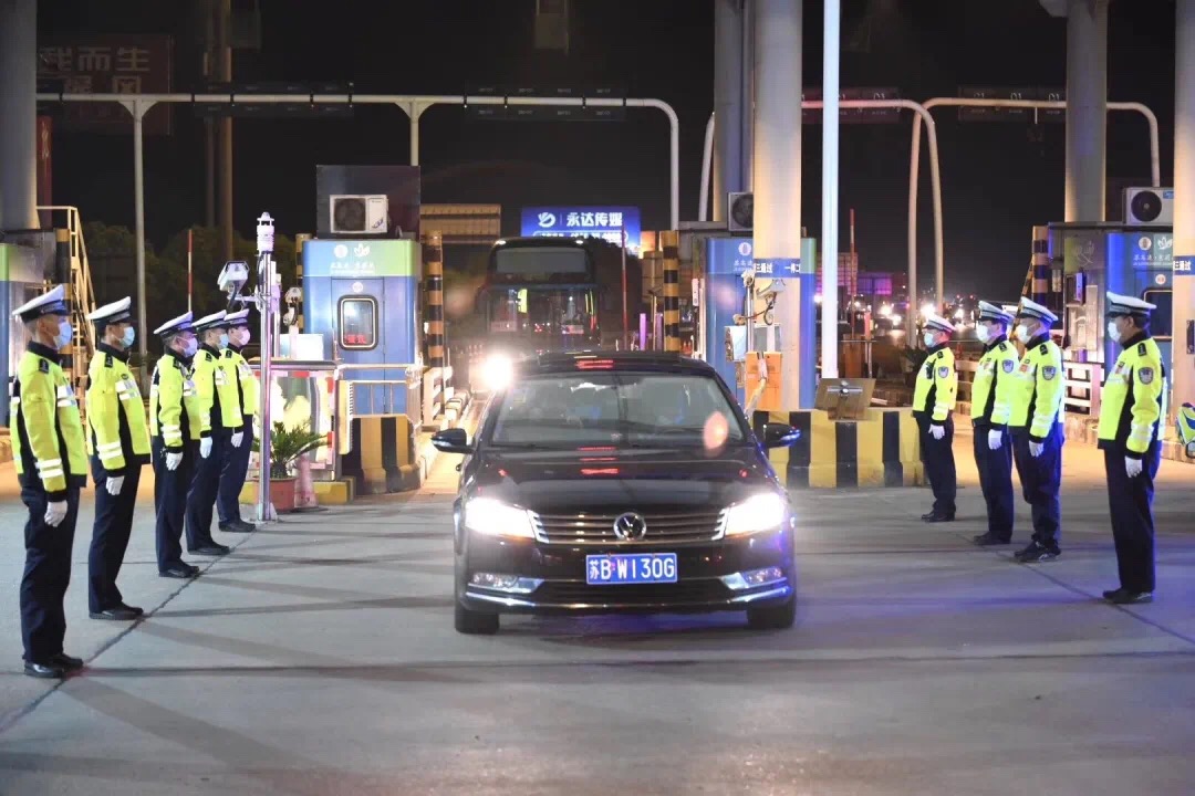 舐め犯し3波多野结衣