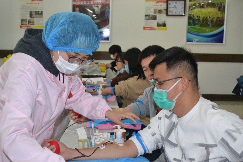 舐め犯し3波多野结衣