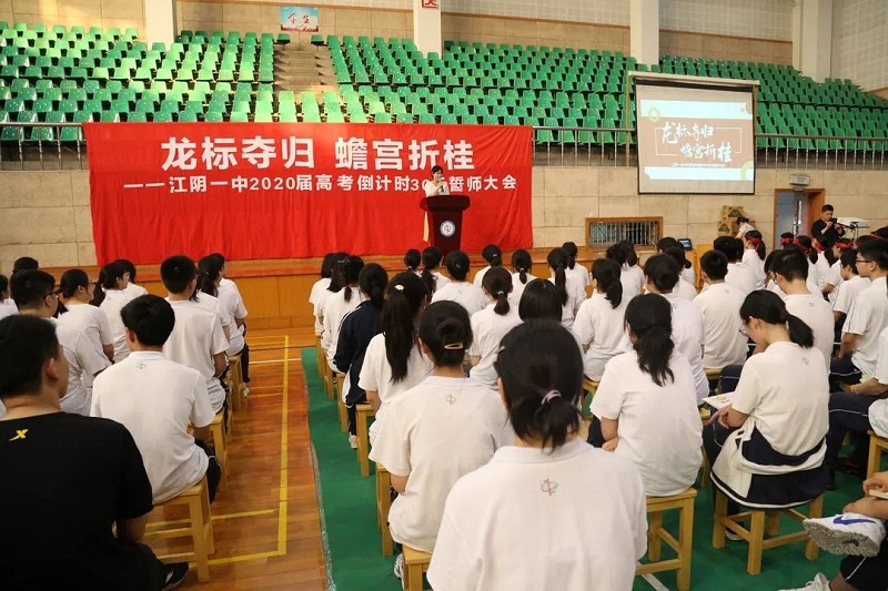 舐め犯し3波多野结衣