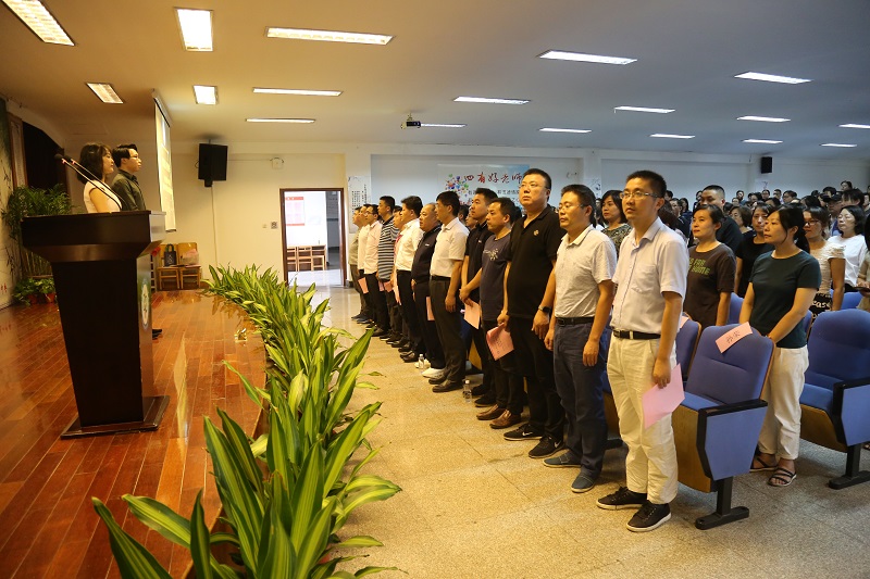 舐め犯し3波多野结衣