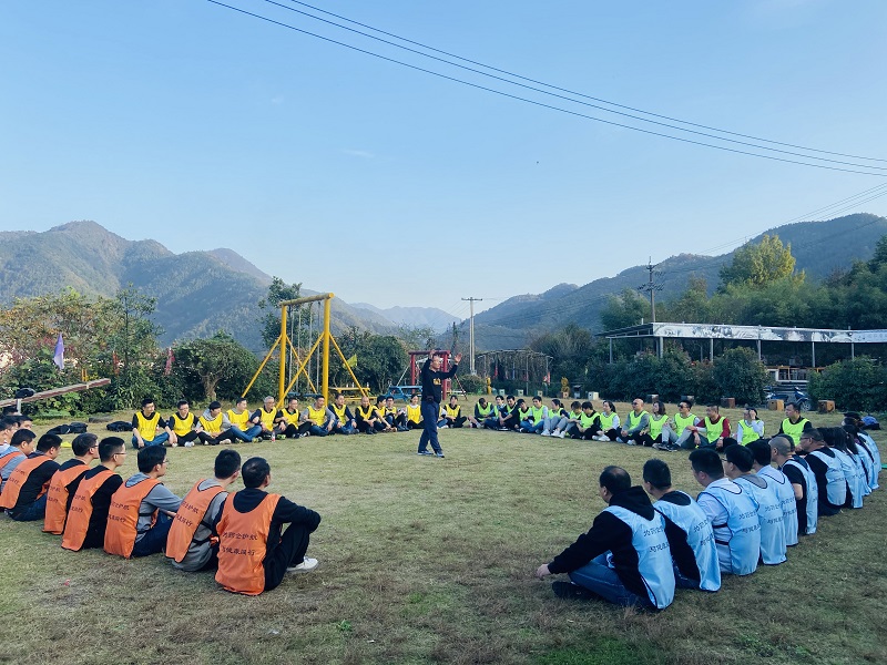 舐め犯し3波多野结衣