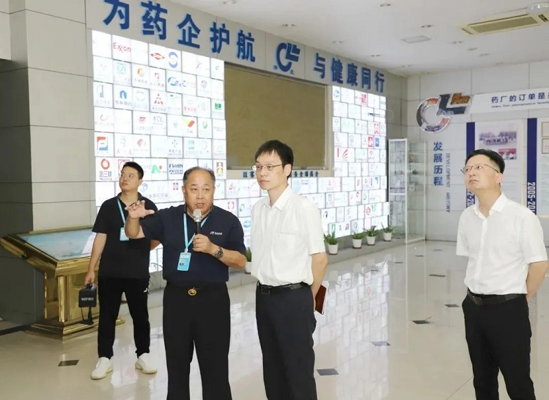 舐め犯し3波多野结衣