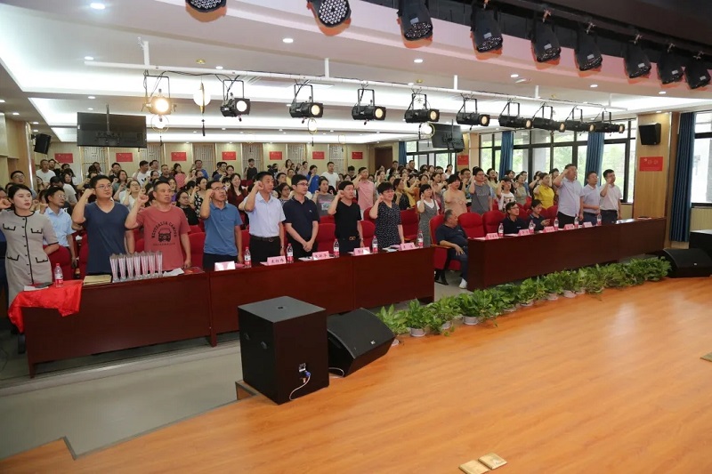 舐め犯し3波多野结衣