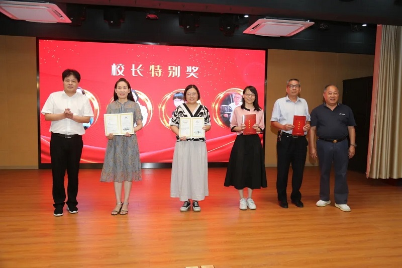 舐め犯し3波多野结衣