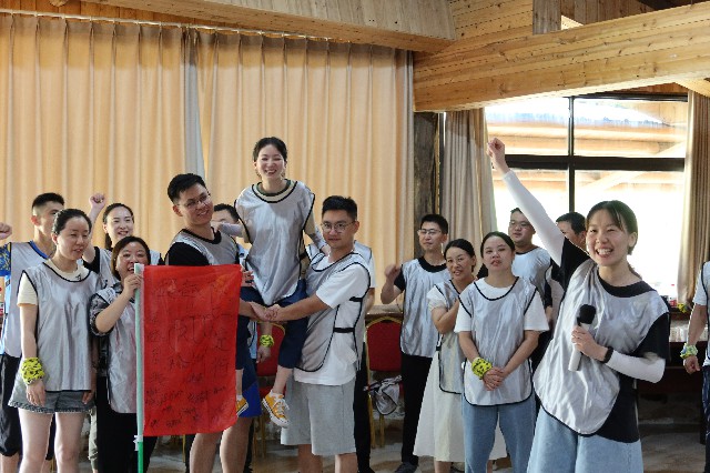 舐め犯し3波多野结衣