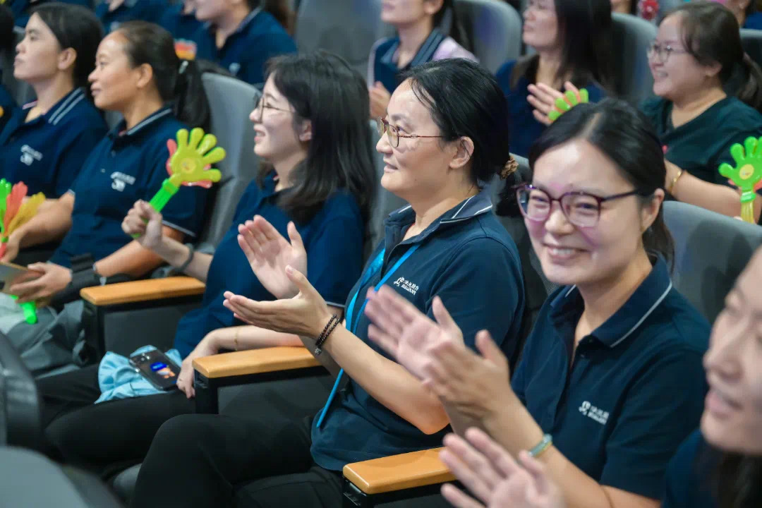 舐め犯し3波多野结衣