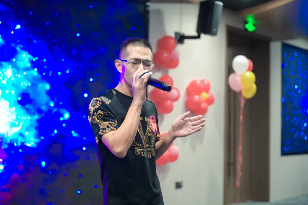 舐め犯し3波多野结衣