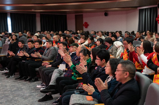 舐め犯し3波多野结衣