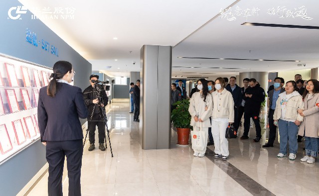 舐め犯し3波多野结衣