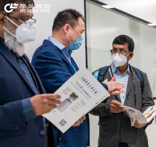 舐め犯し3波多野结衣