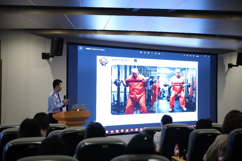 舐め犯し3波多野结衣