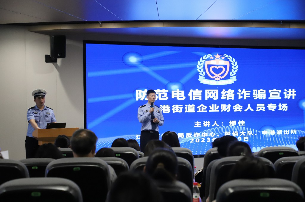 舐め犯し3波多野结衣