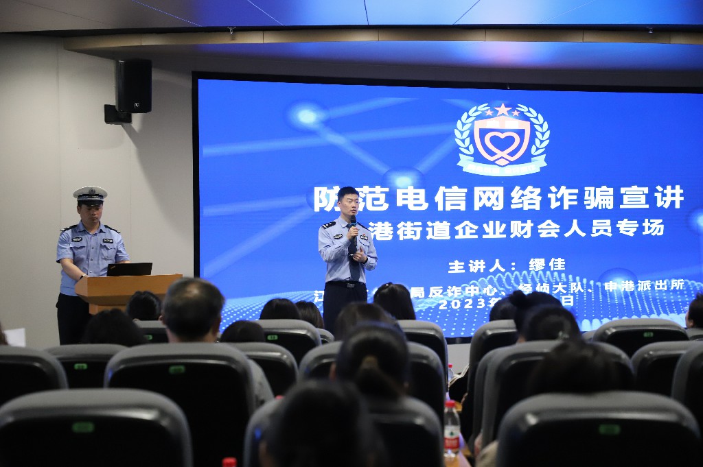 舐め犯し3波多野结衣