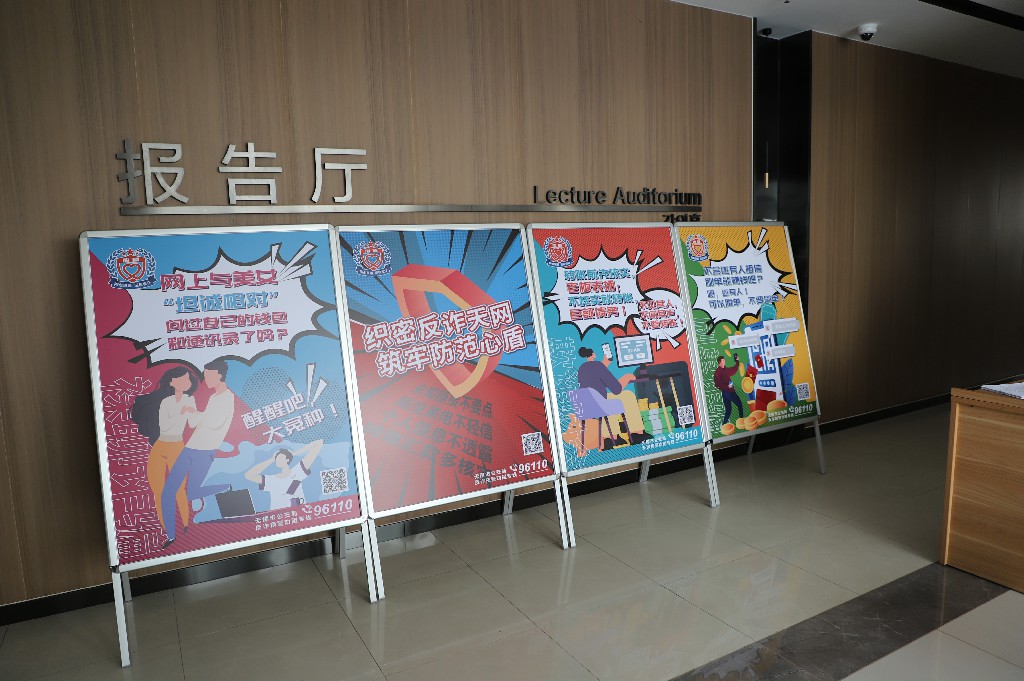 舐め犯し3波多野结衣