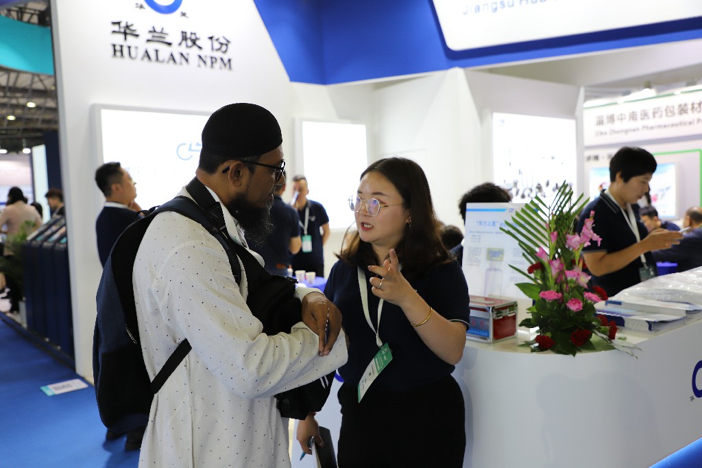 舐め犯し3波多野结衣