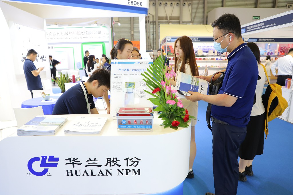 舐め犯し3波多野结衣