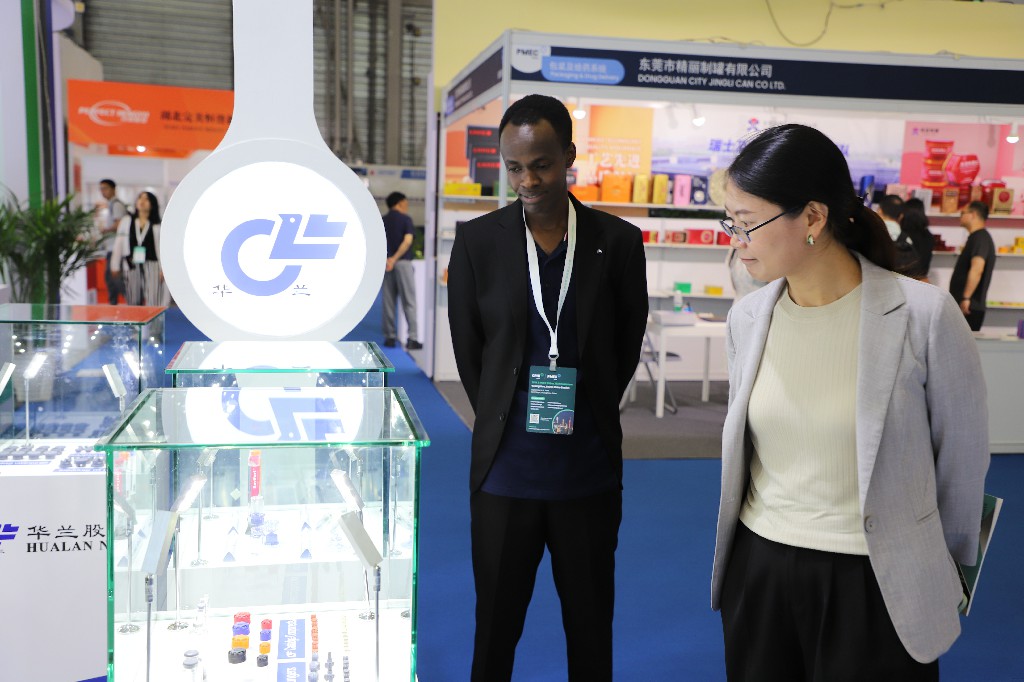 舐め犯し3波多野结衣