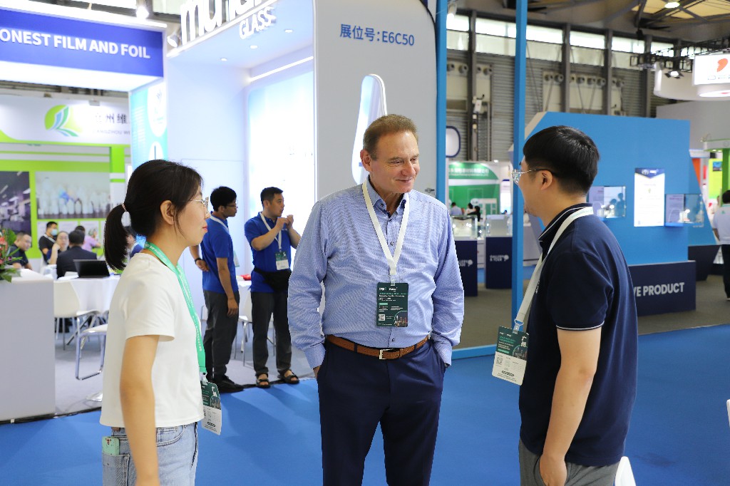 舐め犯し3波多野结衣