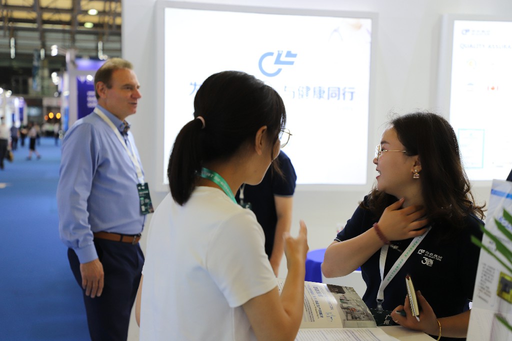 舐め犯し3波多野结衣