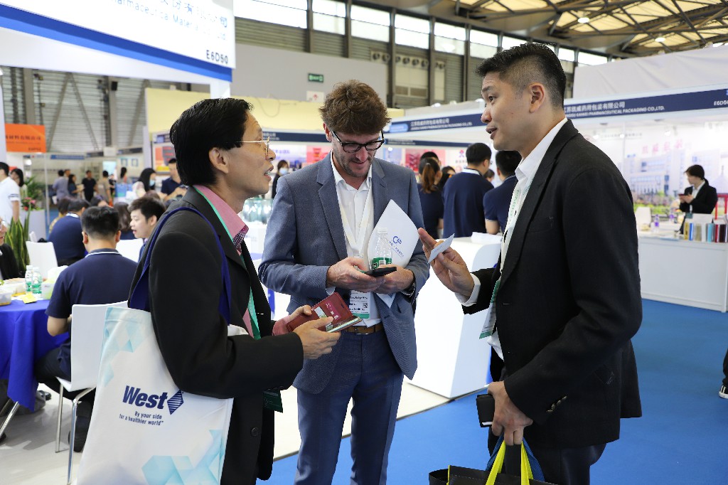 舐め犯し3波多野结衣