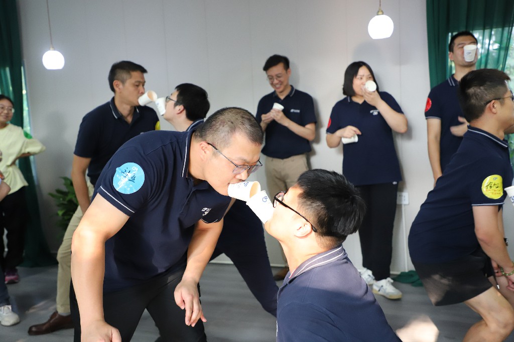 舐め犯し3波多野结衣