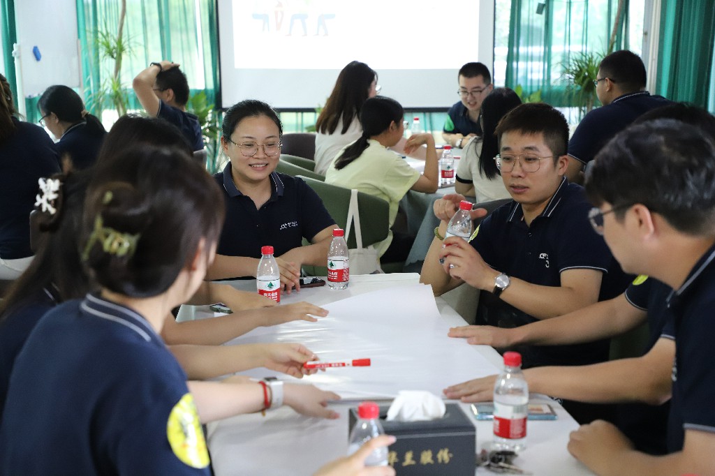 舐め犯し3波多野结衣