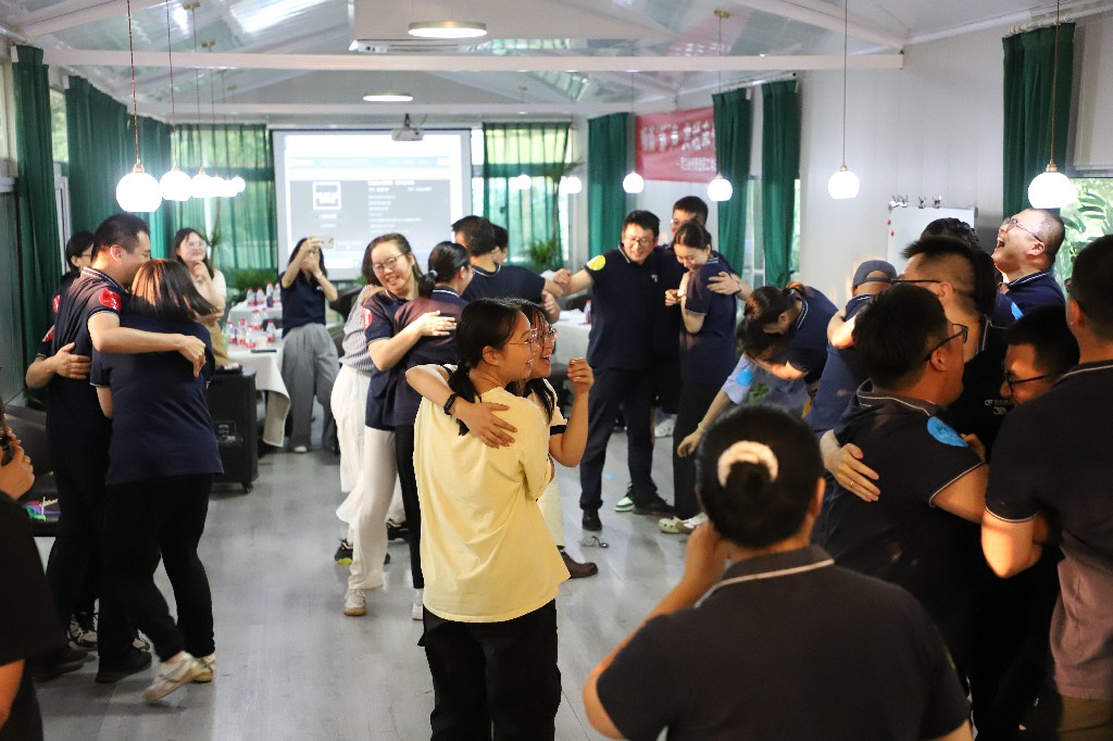 舐め犯し3波多野结衣