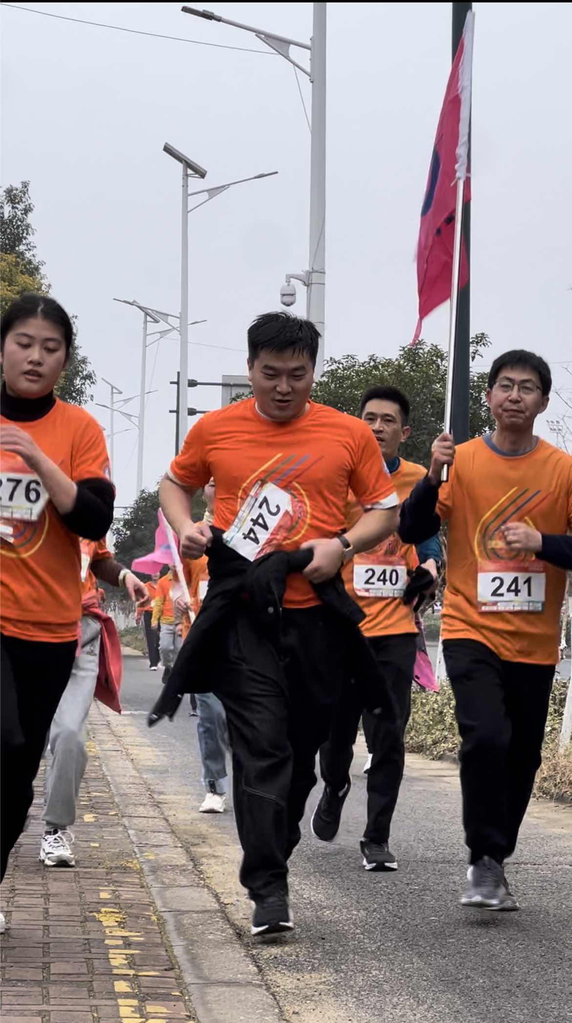 舐め犯し3波多野结衣