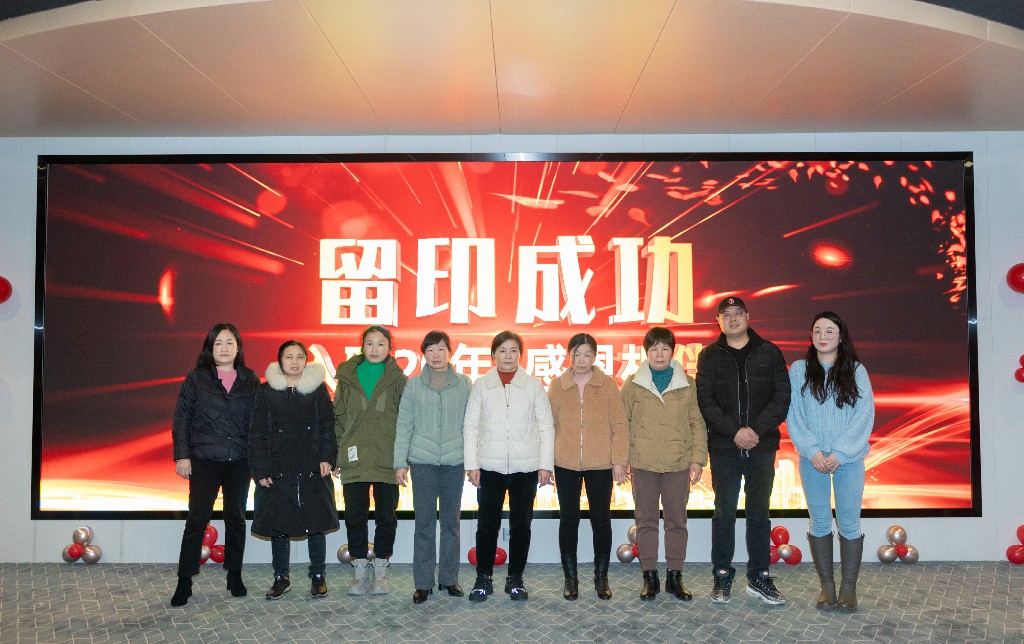 舐め犯し3波多野结衣