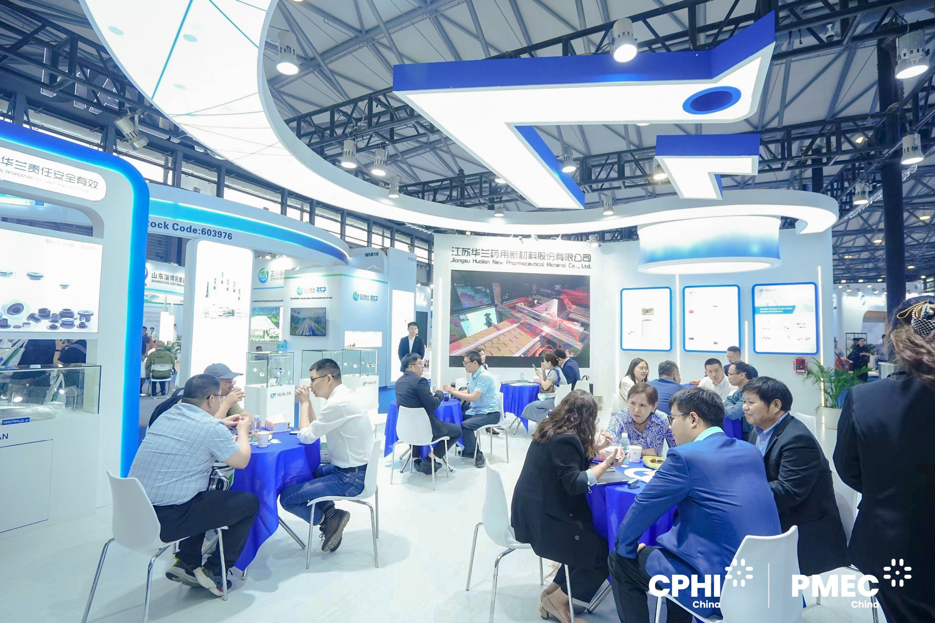 舐め犯し3波多野结衣