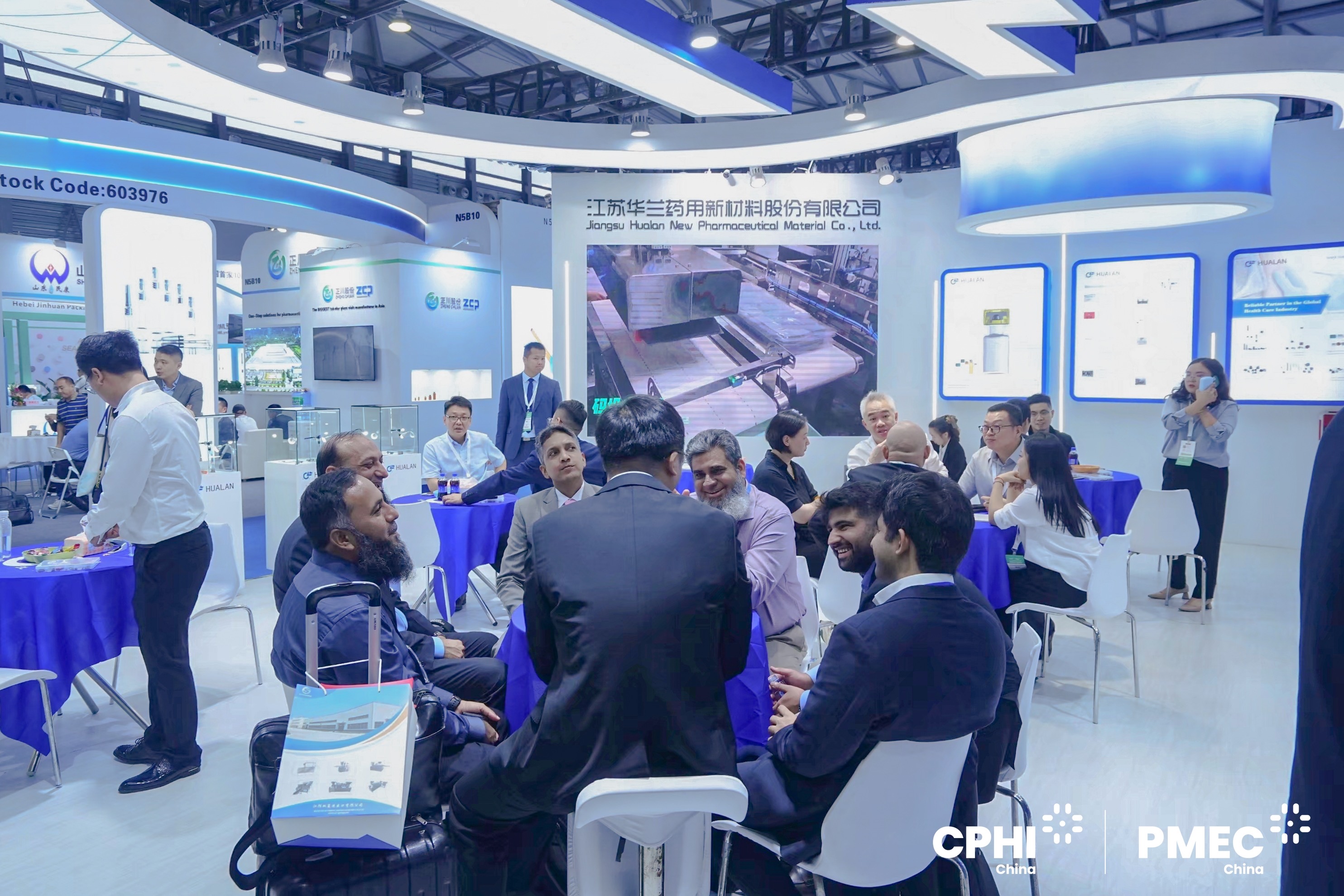 舐め犯し3波多野结衣