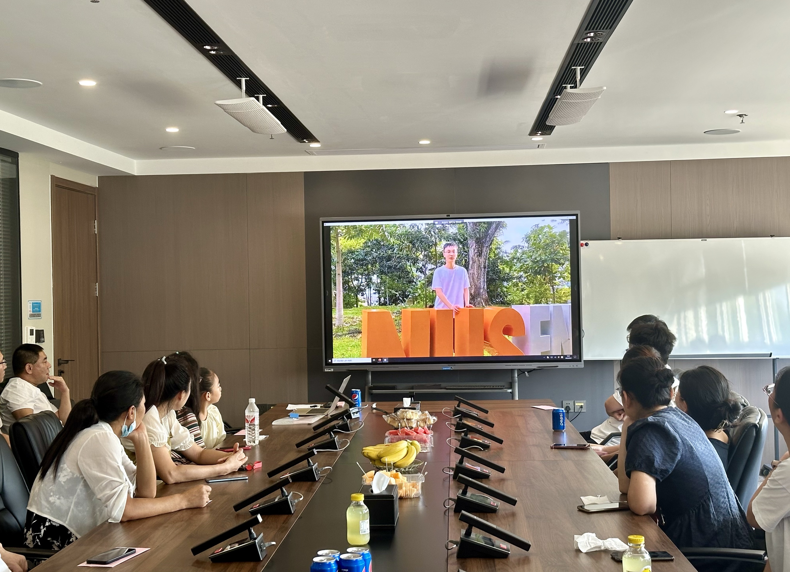 舐め犯し3波多野结衣