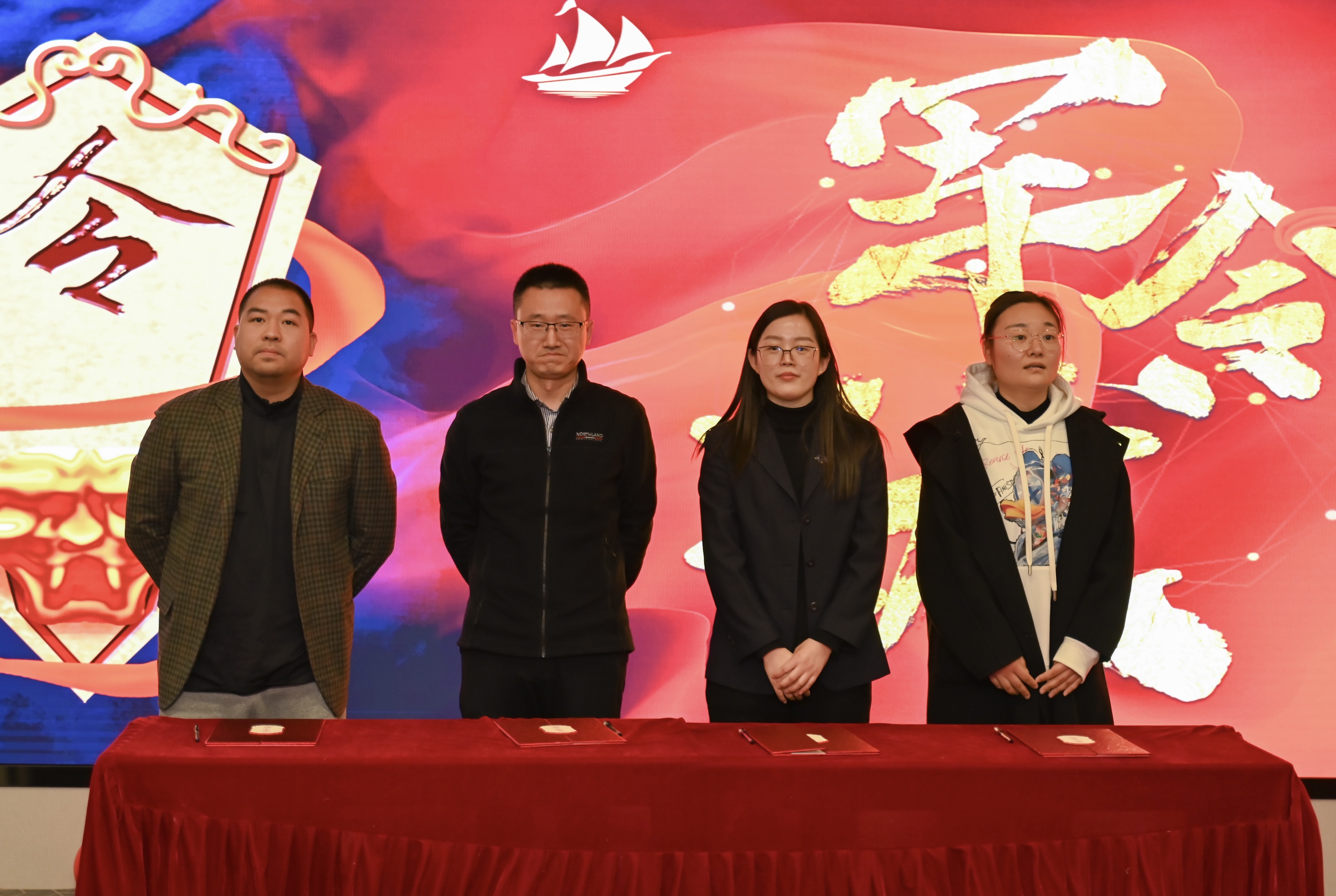 舐め犯し3波多野结衣