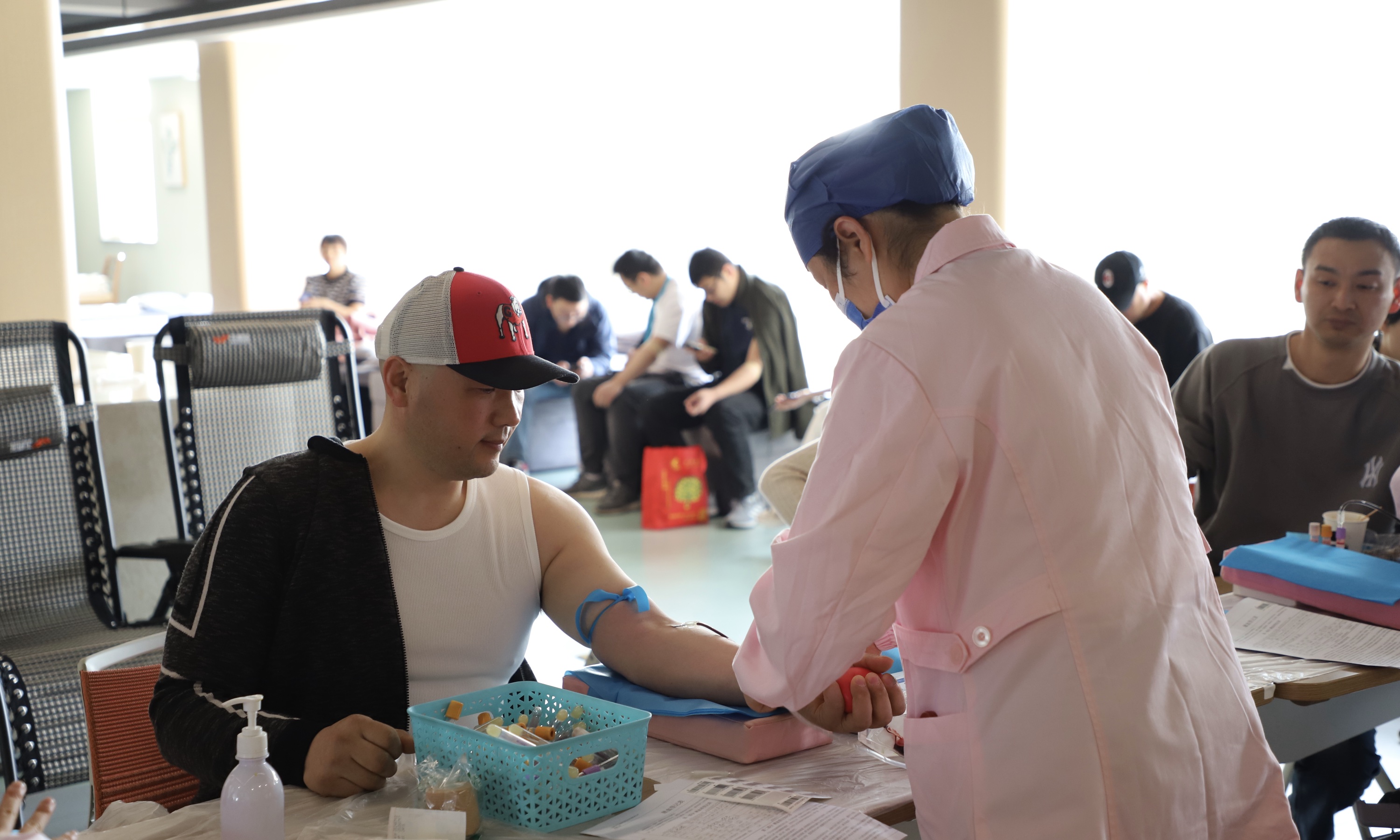 舐め犯し3波多野结衣