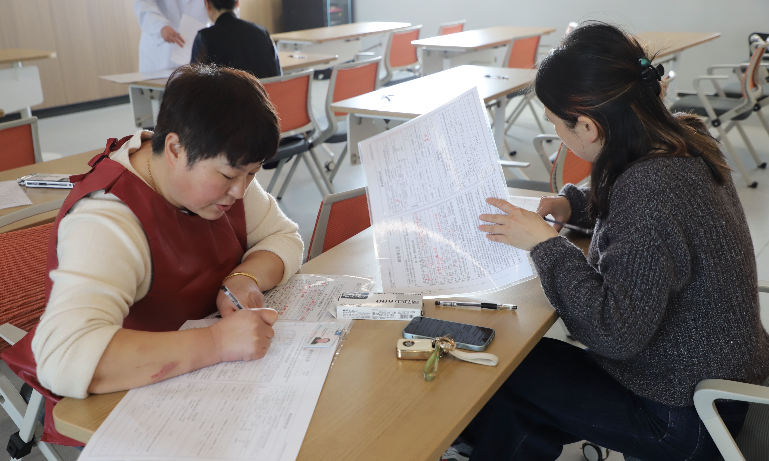 舐め犯し3波多野结衣