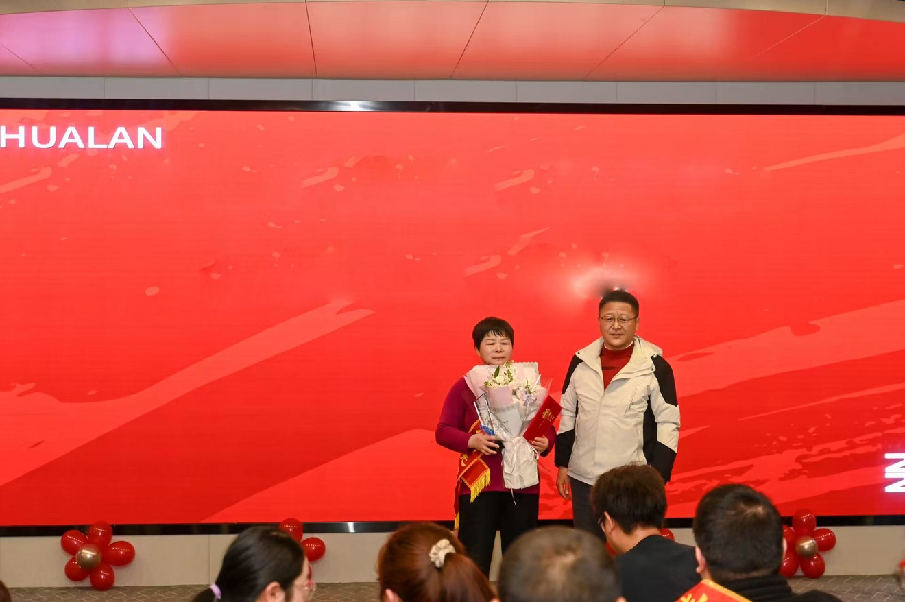 舐め犯し3波多野结衣