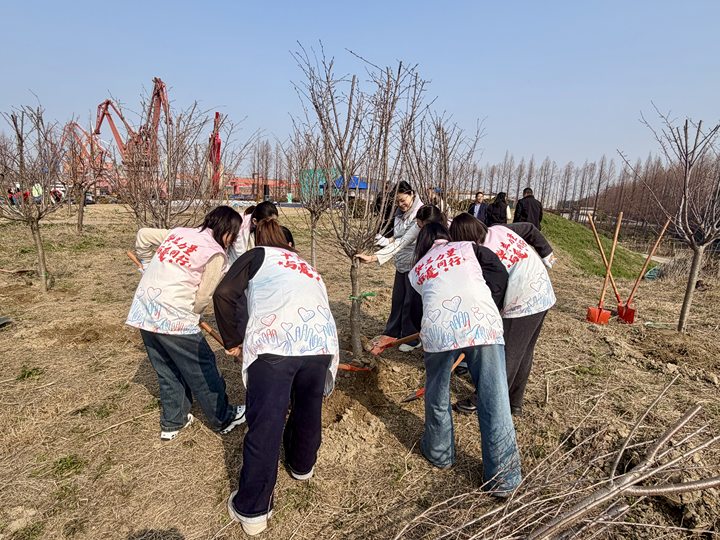 舐め犯し3波多野结衣